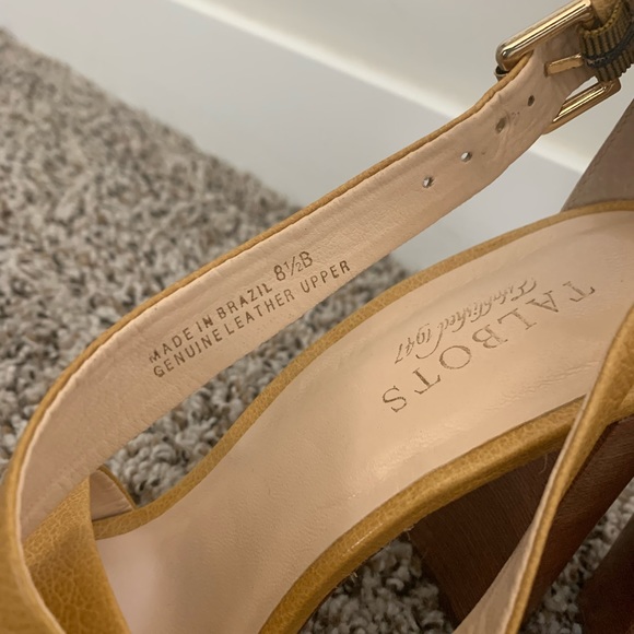 Mustard yellow NWT Talbots heel 8.5 leather - Picture 3 of 7